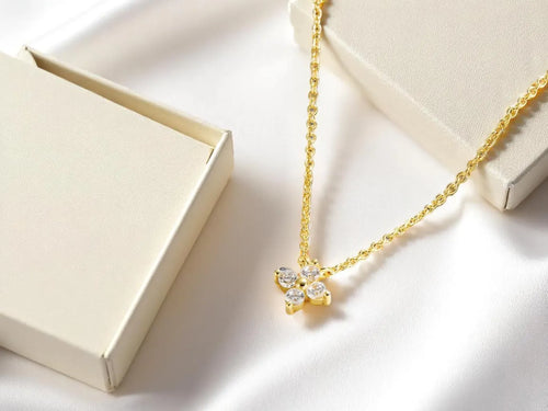 'Lily' Necklace - Gold